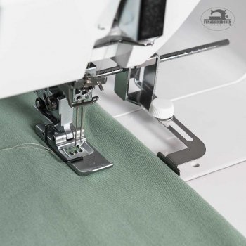 janome-795806102-justerbar-somguide-cover-pro