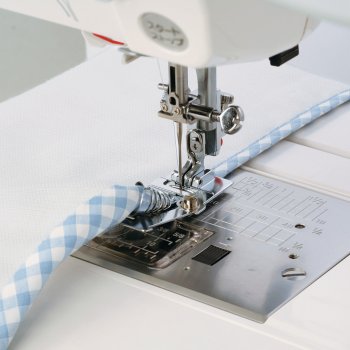 Pressarfot till Janome för att sy fast snedslåband